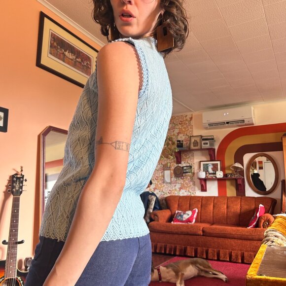 1960s MOD vintage baby blue textured mockneck sleeveless blouse tunic - Made in - Picture 3 of 15